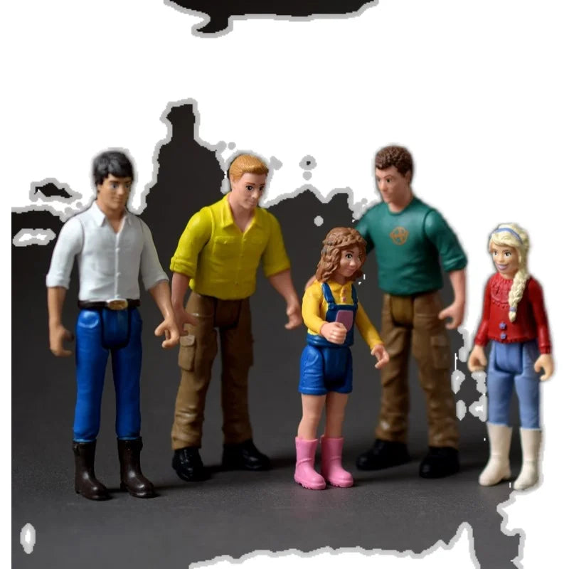 Figurines Famille Réaliste – Ensemble Parents et Enfant