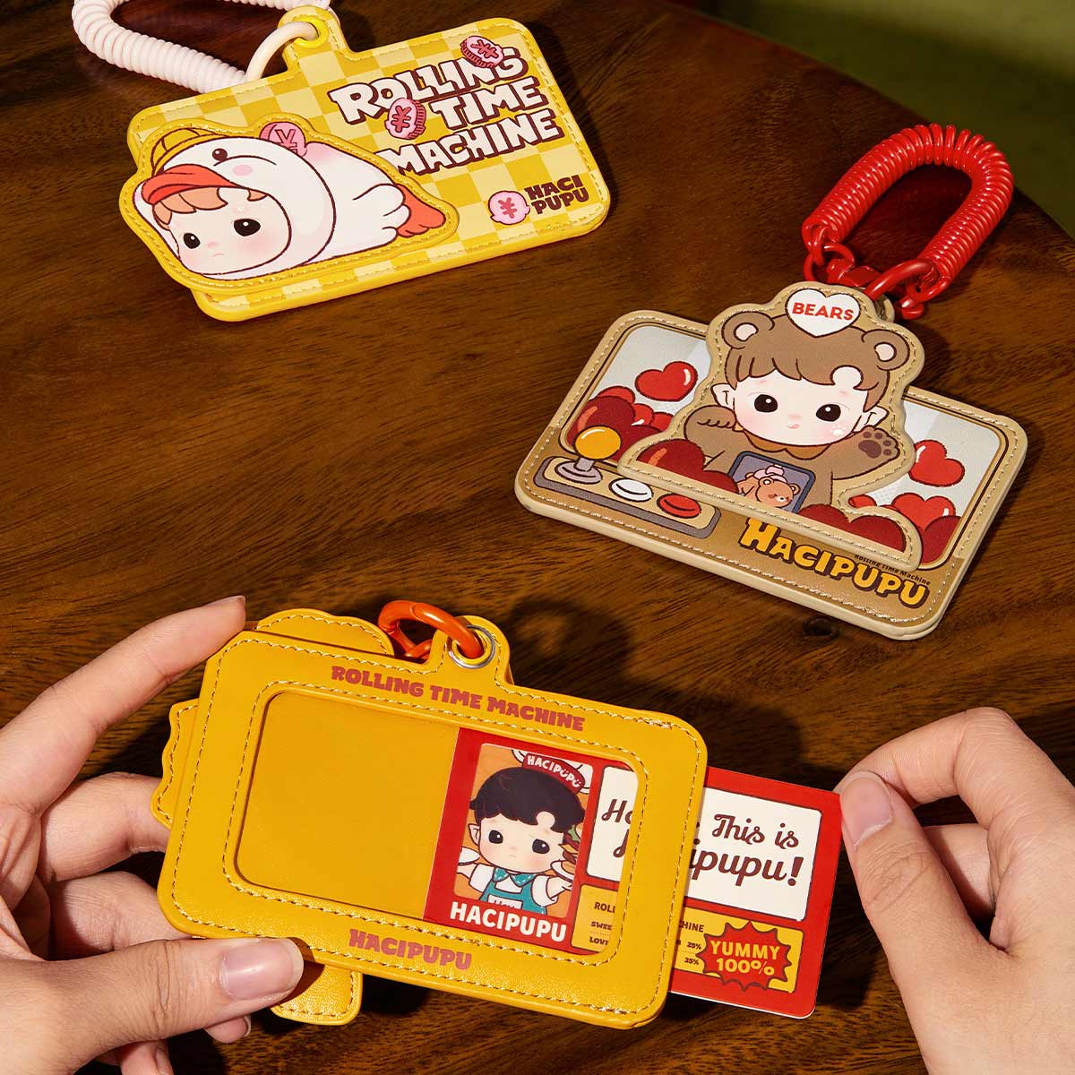 POP MART Hacipupu Rolling Time Machine Porte-cartes Illustré