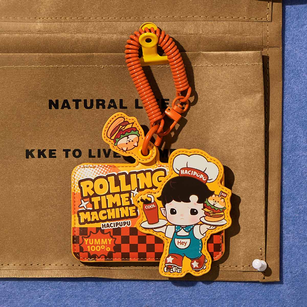 POP MART Hacipupu Rolling Time Machine Porte-cartes Illustré