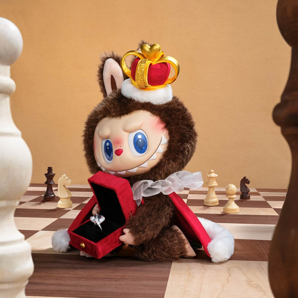 POP MART Labubu Let’s Checkmate King – Peluche Figurine Collector