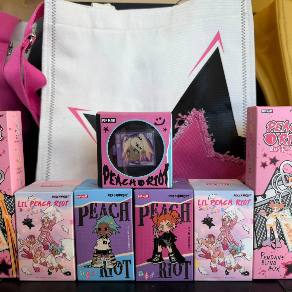 Pop Mart Sac Bandoulière Peach Riot Rush Hour Series