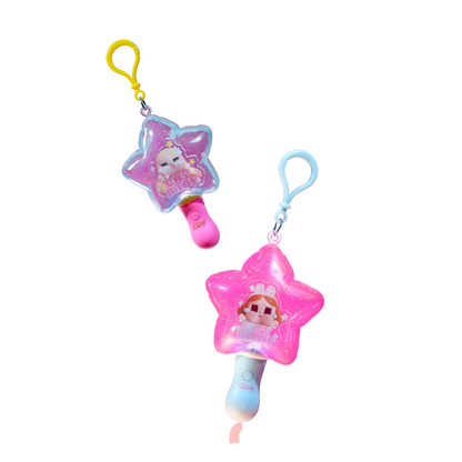 Pop Mart Crybaby Shiny Shiny Pendentif Lumineux Blind Box Édition Limitée Collection Crybaby by POP MART INTERNATIONAL GROUP LIMITED