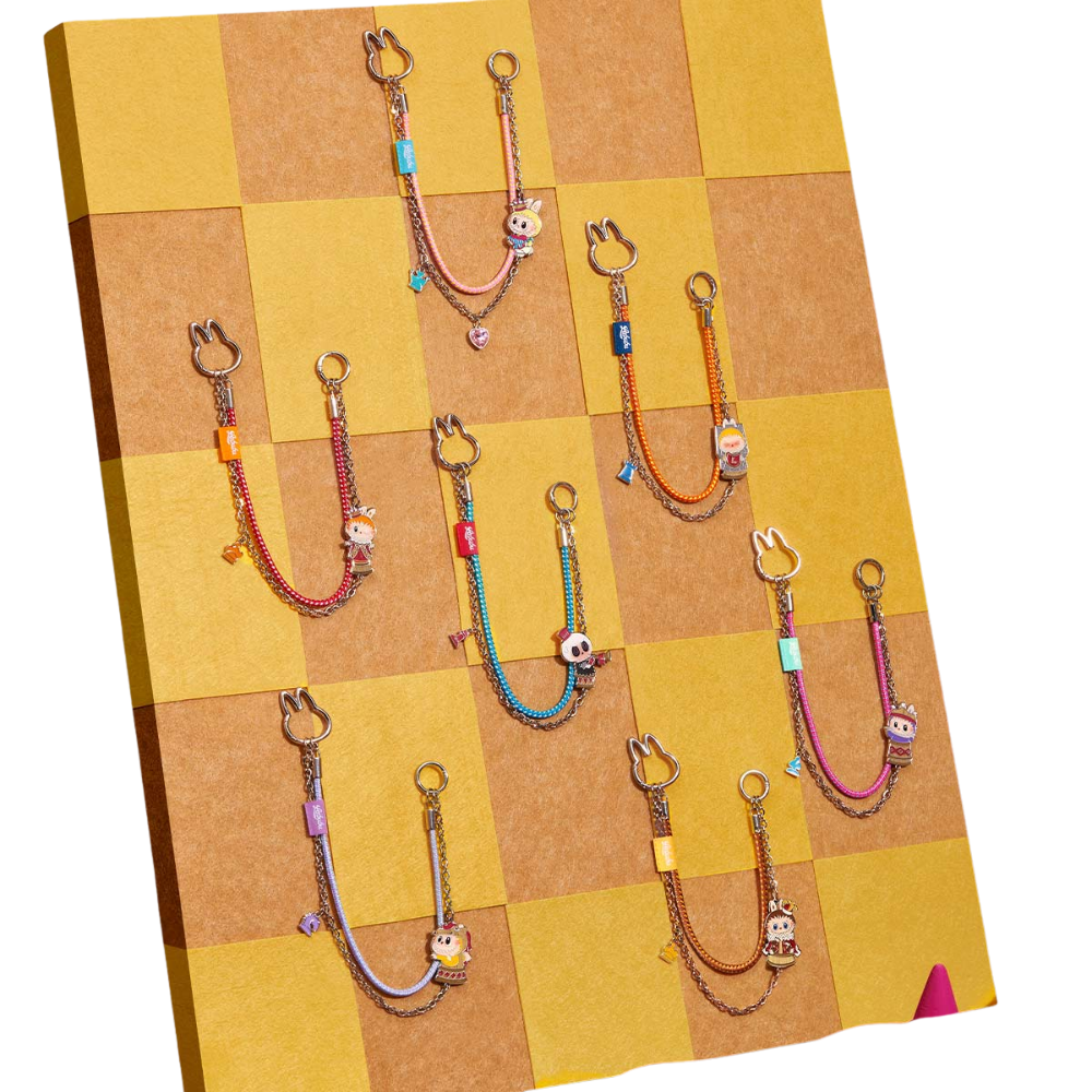 POP MART The Monsters Porte-clés de la Collection Lets Checkmate Édition Limitée Blind Box by POP MART INTERNATIONAL GROUP LIMITED