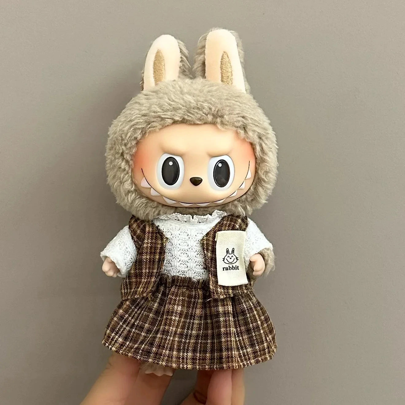 Labubu Accessoires et Vetements Miniatures Tissu Doux Premium Edition Limitee Pour Collectionneurs by Mon Labubu