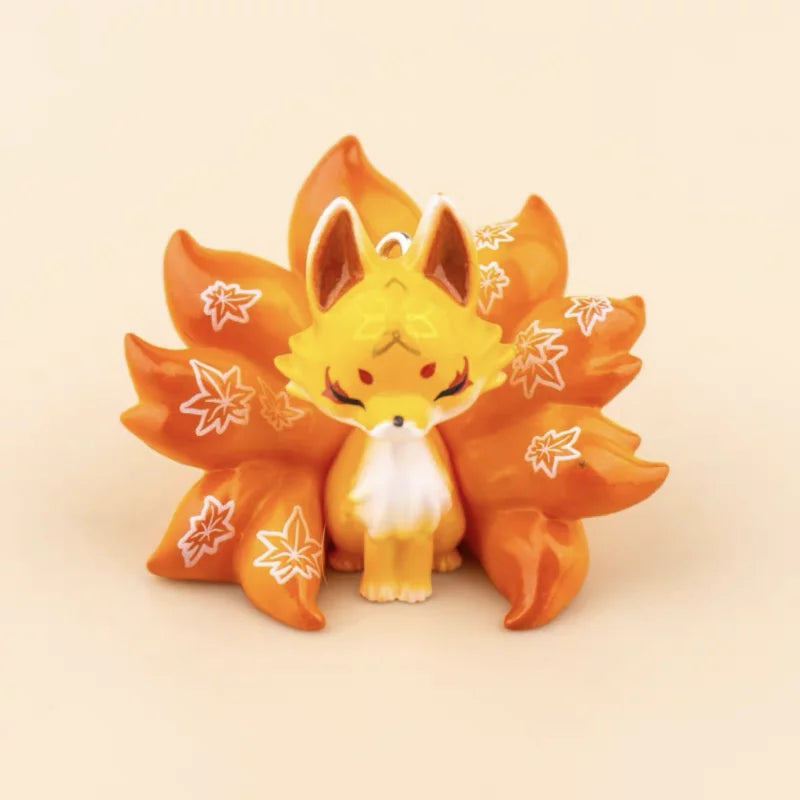 Figurine Renard à Neuf Queues Flower Bud – Série Four Seasons