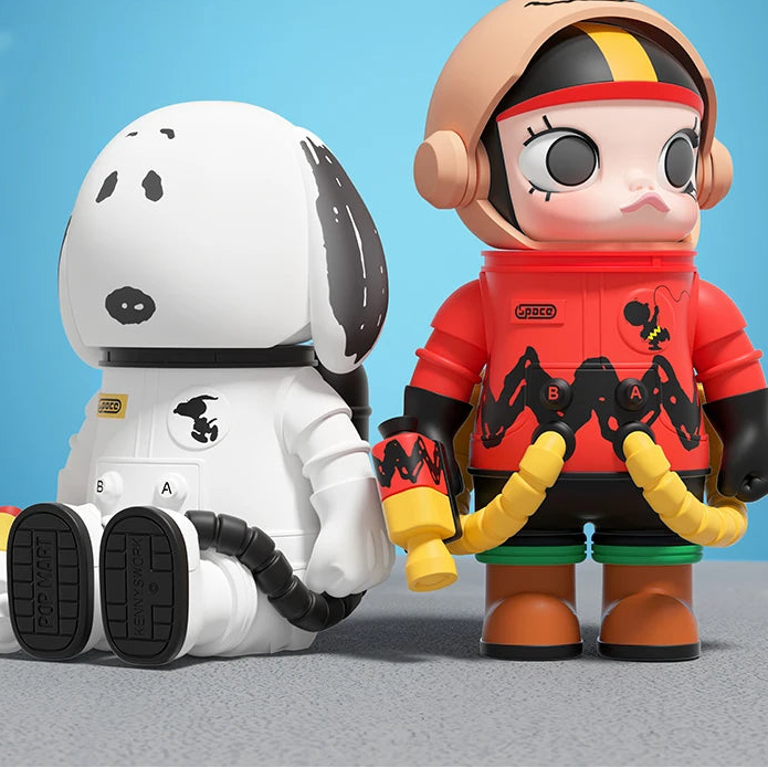 Pop Mart – Mega Space Molly 100% Charlie Brown & Snoopy – Figurine