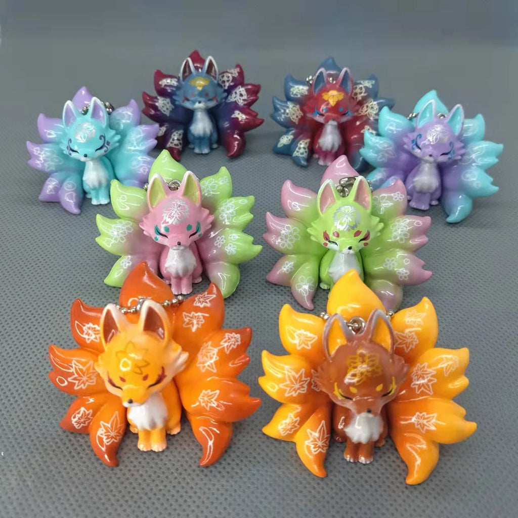 Figurine Renard à Neuf Queues Flower Bud – Série Four Seasons