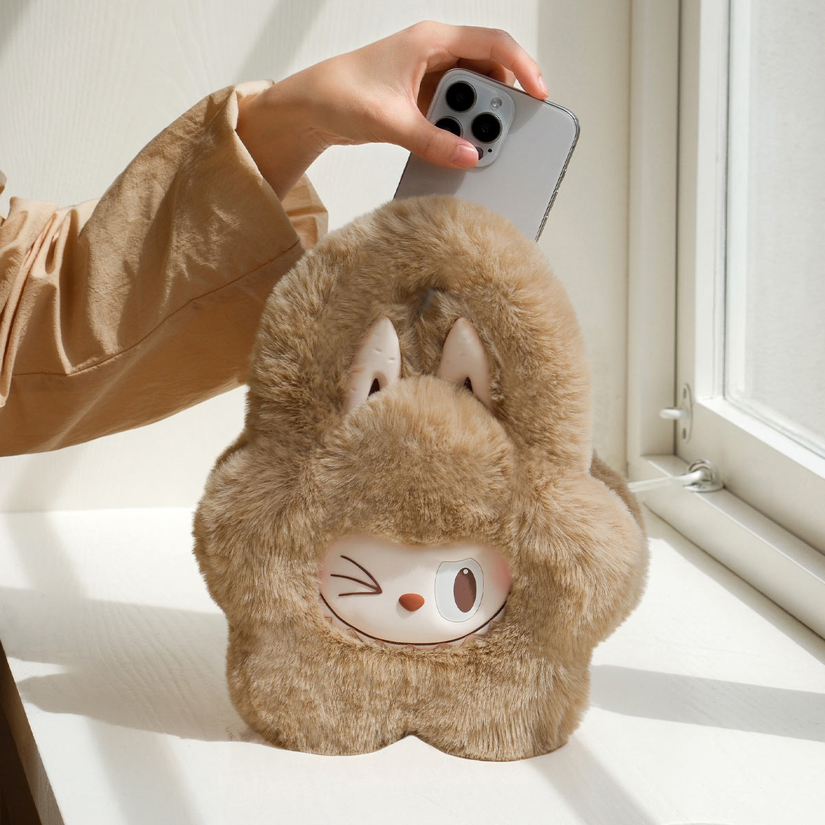 Labubu Fluffy Cloud Bag – Sac peluche doux édition nuage